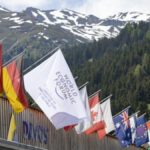The Tribe of Davos Globalists Feels the Downturn of Globalization