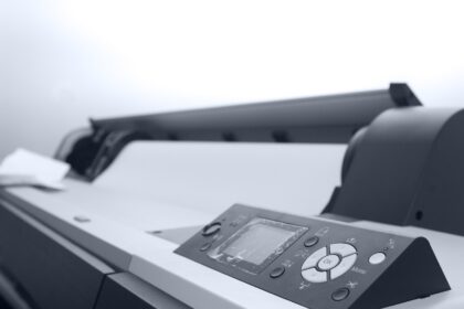 Flashing Power Button and Black Screen on Epson ET-8550 Printer: Troubleshooting Guide
