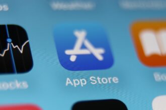 Nonprofit hits Apple with FTC complaint over harmful content for kids