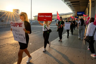Air Canada strike continues as flight attendants reject government return-to-work order
