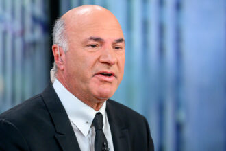 Kevin O'Leary opens up about slam dunk purchase of Michael Jordan-Kobe Bryant logoman card