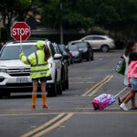 Families flock to top-rated school districts at a price, Realtor.com says