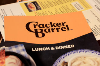 Trump declares Cracker Barrel should bring back old logo