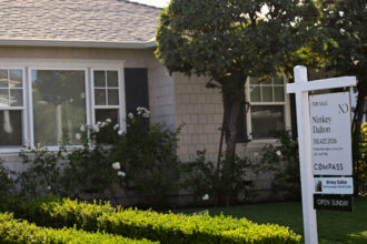 Wall Street banks race to win Trump admin's favor for massive Fannie Mae, Freddie Mac IPO deal