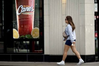 Raising Cane's to open more restaurants in September