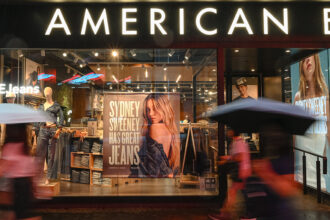 American Eagle CEO stands by viral Sydney Sweeney ads after controversy, won't bow to 'fear'