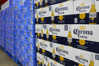 Beer demand weakens, Corona and Modelo seller says