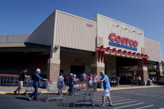 Costco's exclusive hours for executive members 'very well received,' drive sales boost of 1%