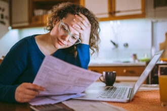 Gen Z faces harsh financial reality as credit scores plunge to dangerous record lows across America