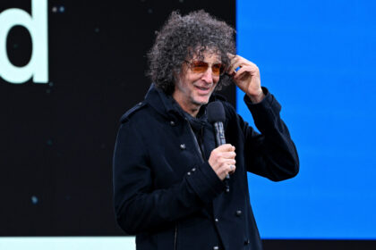 Howard Stern returns to SiriusXM show: What to know about his current contract