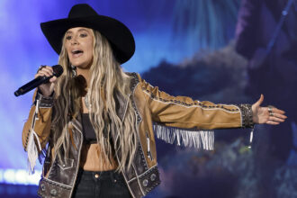 Lainey Wilson designs Nashville home with Grand Ole Opry flooring and a sweet tribute to her horse Tex
