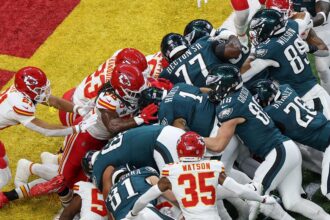 Eagles' 'tush push' gets aplty-named sponsor after near banishment from NFL
