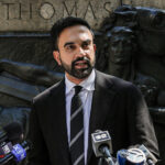 How NYC dem socialist mayoral candidate's $30 minimum wage plan could lead to job losses