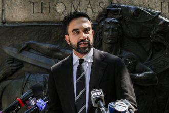 NYC mayoral candidate proposes $100M funding boost for illegal immigrant legal defense services