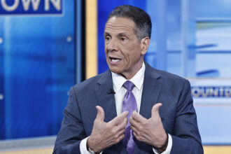 Cuomo warns dem socialist rival’s tax plan would trigger mass exodus of NYC’s wealthy