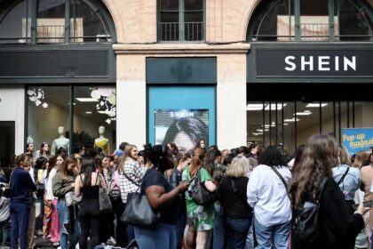 Shein in the Heart of Paris – Fast Fashion Revolution or Reputation Risk?