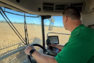 China trade freeze squeezes US soybean farmers as costs climb, profits vanish