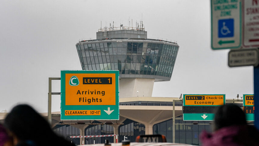 Major US airports face ground stops and flight delays amid ongoing government shutdown 1 Major US airports face ground stops and flight delays amid ongoing government shutdown