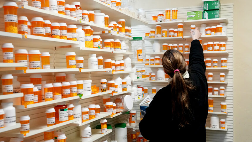 Over 140,000 bottles of popular cholesterol drug recalled 1 Over 140,000 bottles of popular cholesterol drug recalled