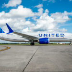 United Airlines flight diverts after windshield cracks at 36,000 feet