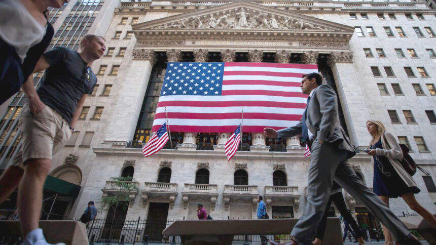 Over 20 state economies are in or near recession, Moody's finds
